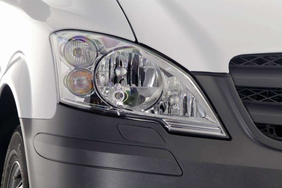  Mercedes-Benz Vito 2011 года  (фото 23 из 78)